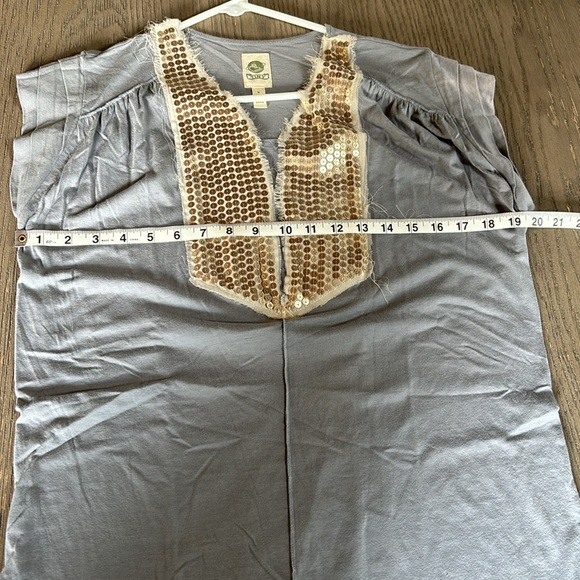 Tunic by “Tiny” from Anthropologie in a size Medium - Picture 9 of 11